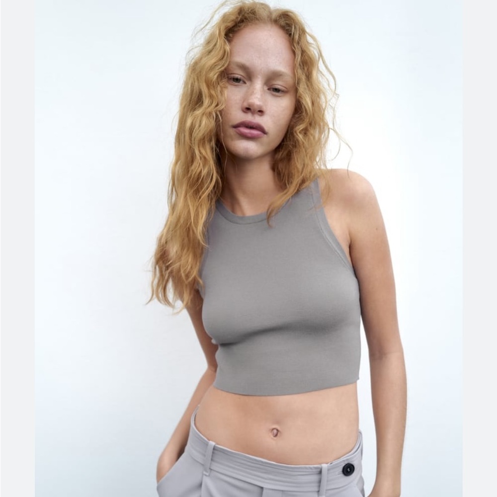 zara knit crop top in grey .